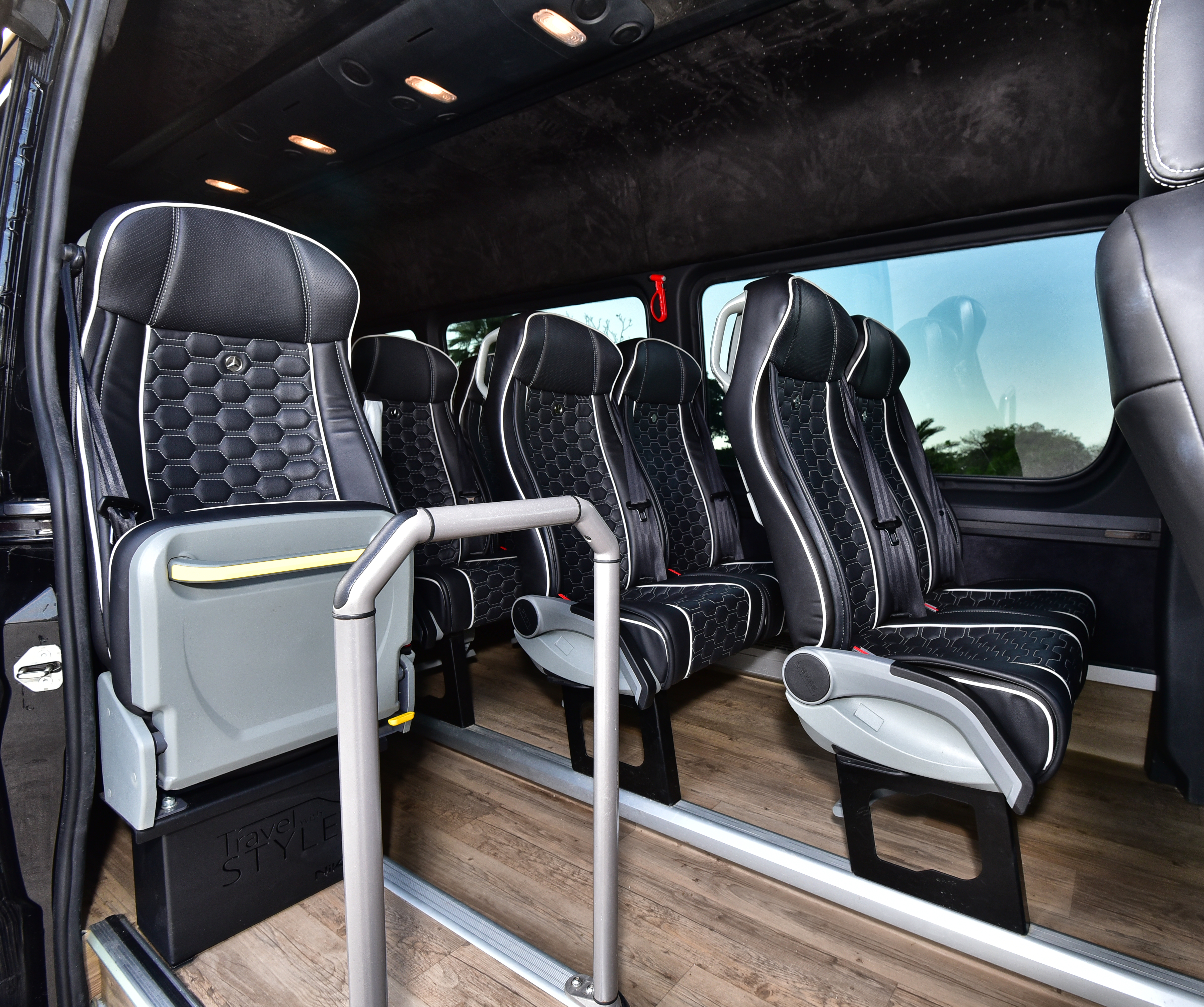First-Class Group Experience