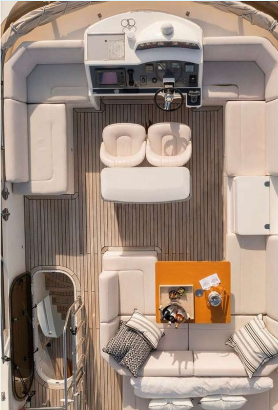 Private Luxury Yacht Charter