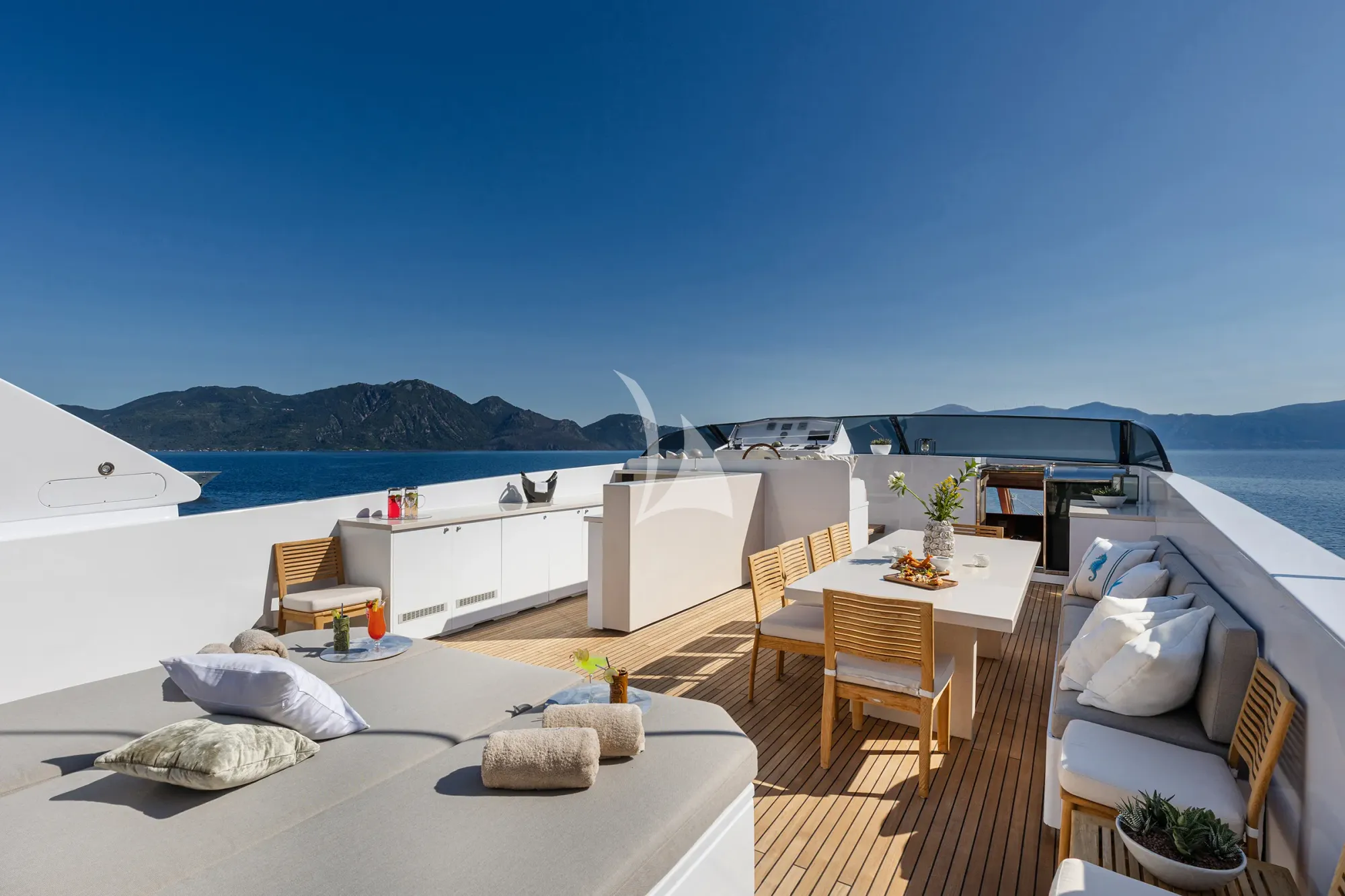 Discover Greece in Style