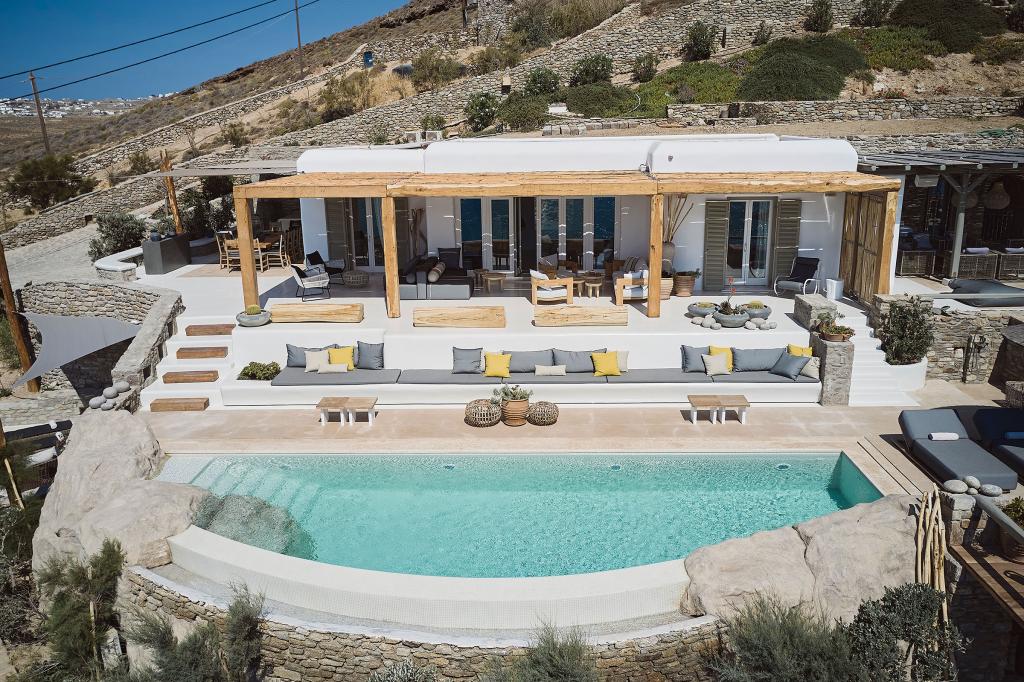 1 Swimming pool