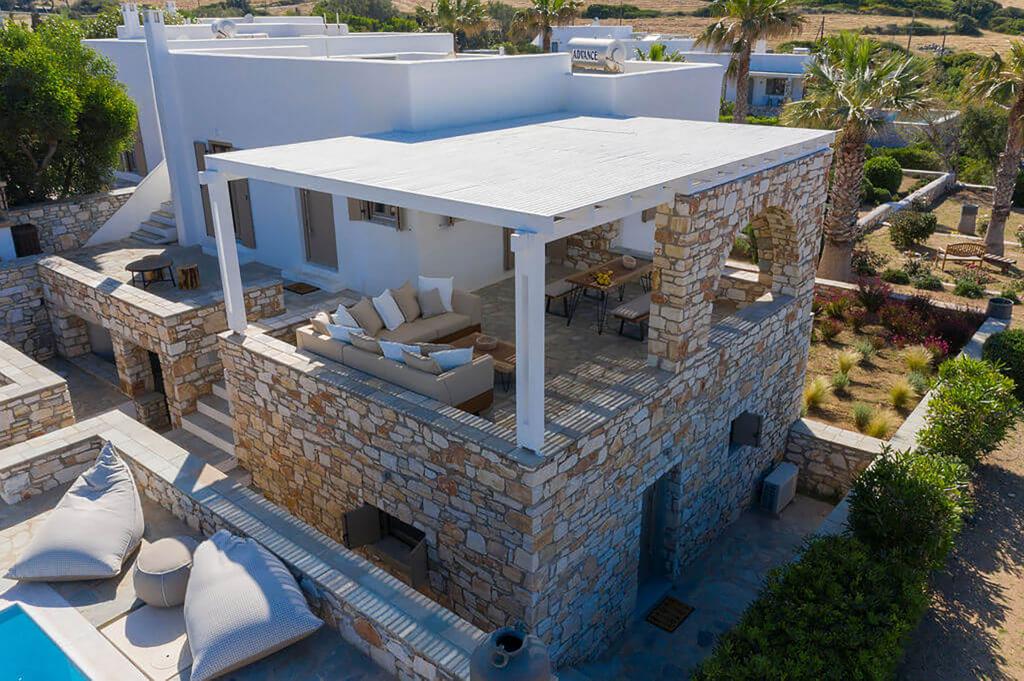 4 Bedrooms