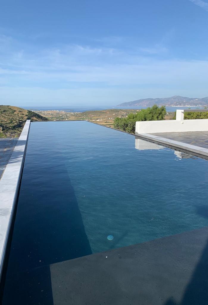 5 Baths