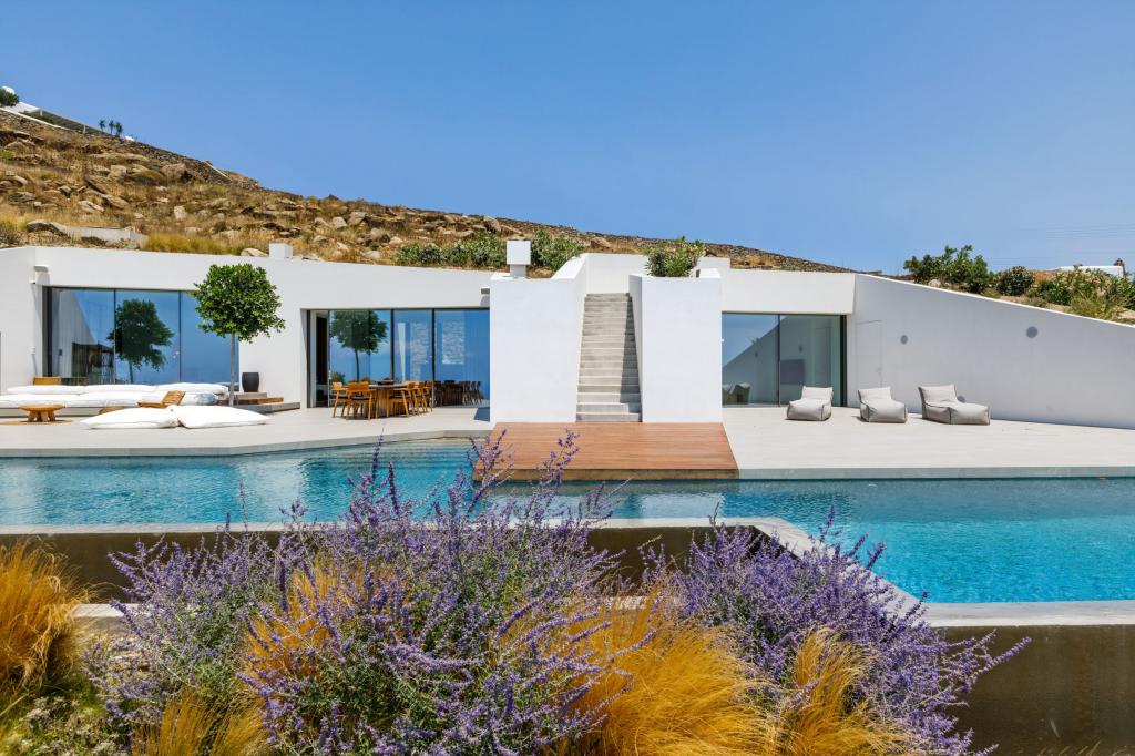 5 Bedrooms