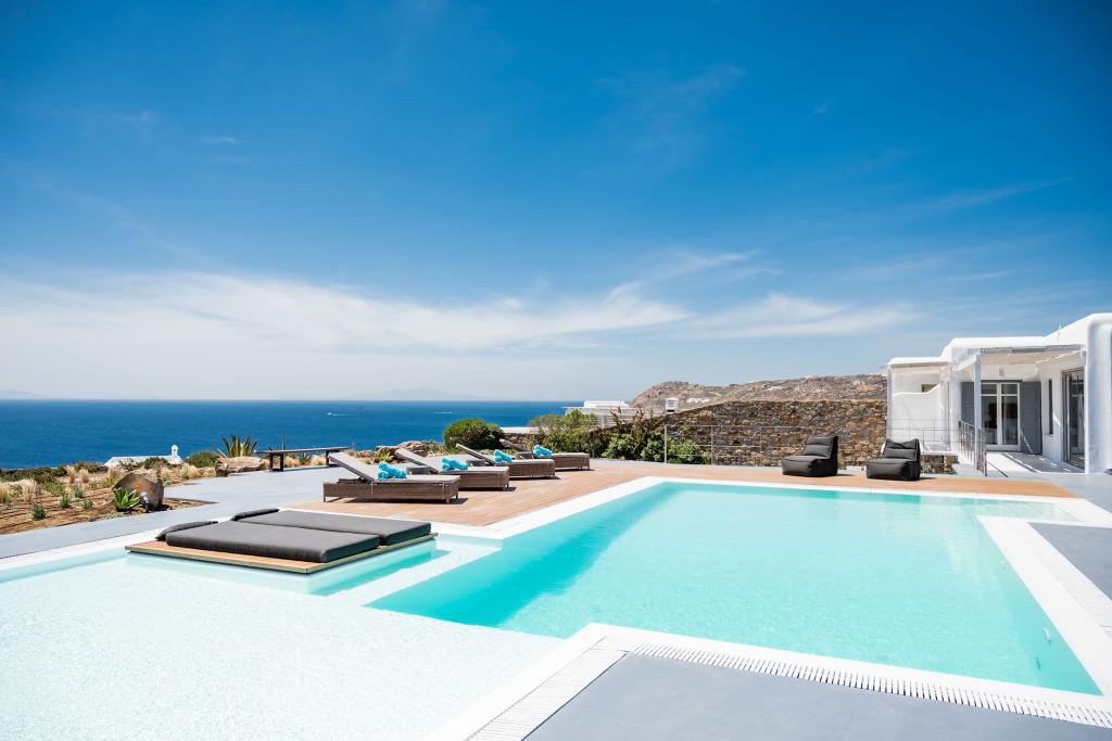 1 Swimming pool