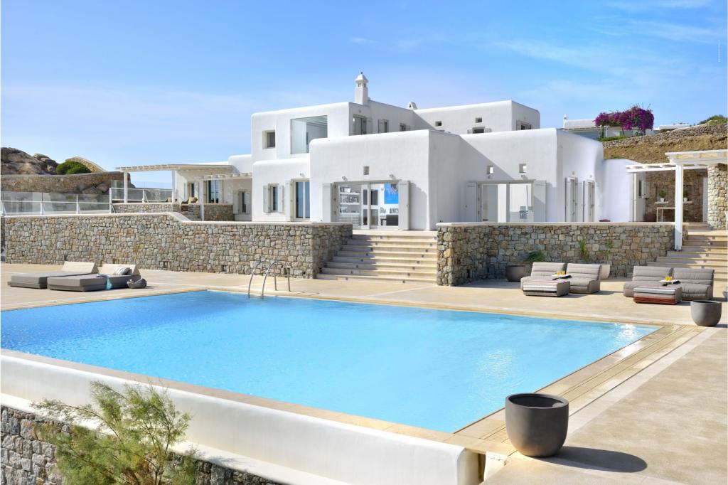 1 Swimming pool