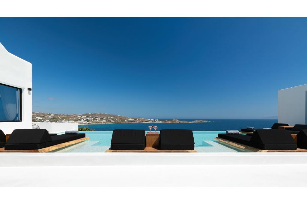 5 Baths