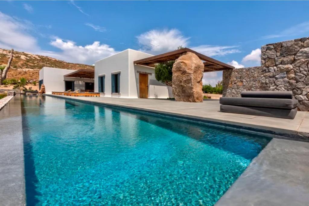 5 Bedrooms