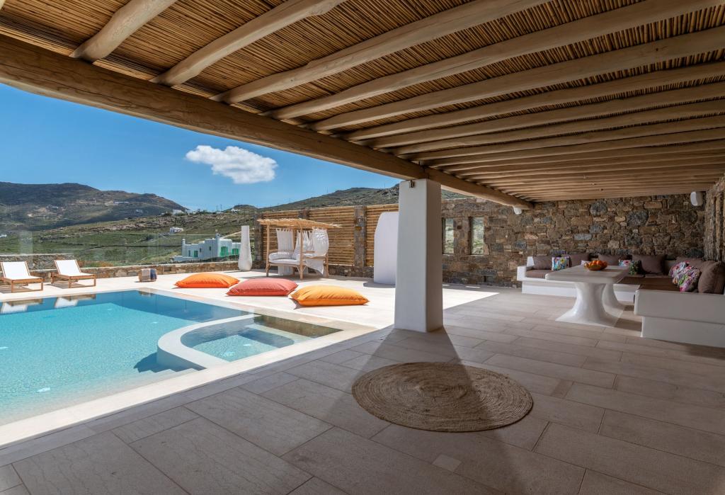 1 Swimming pool