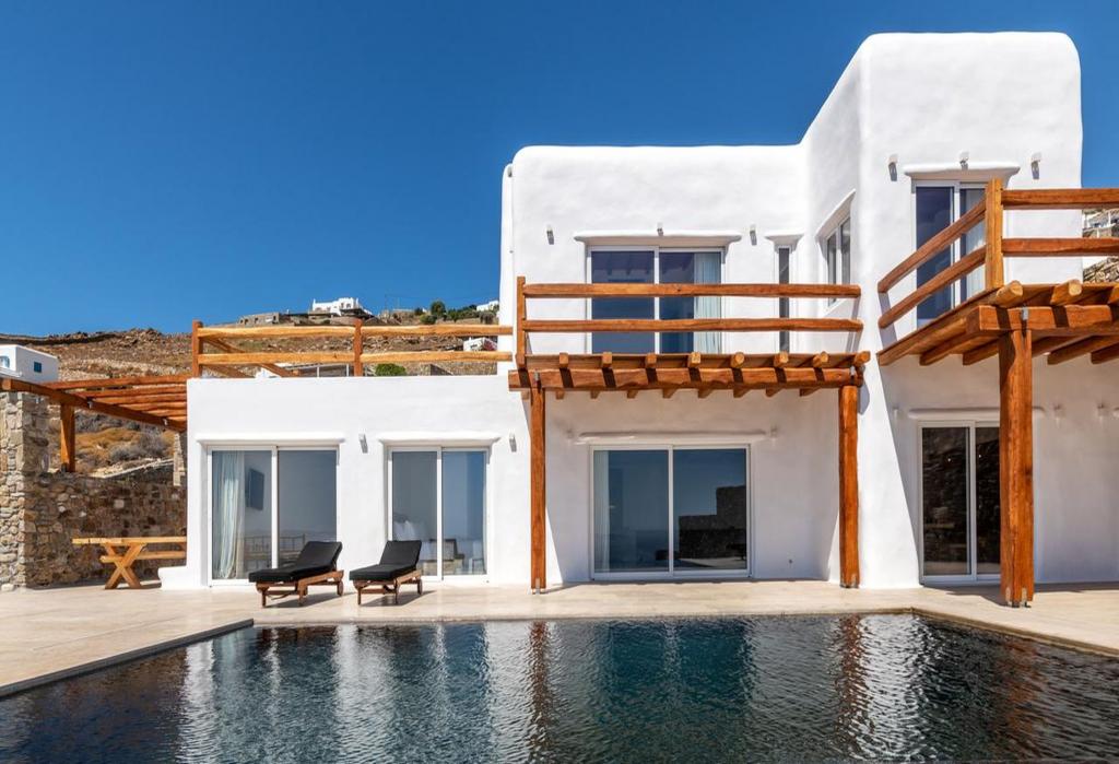 5 Bedrooms