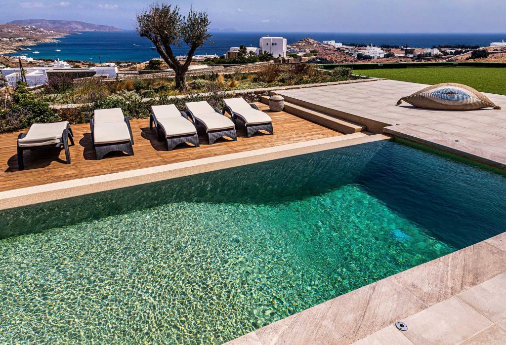 5 Bedrooms
