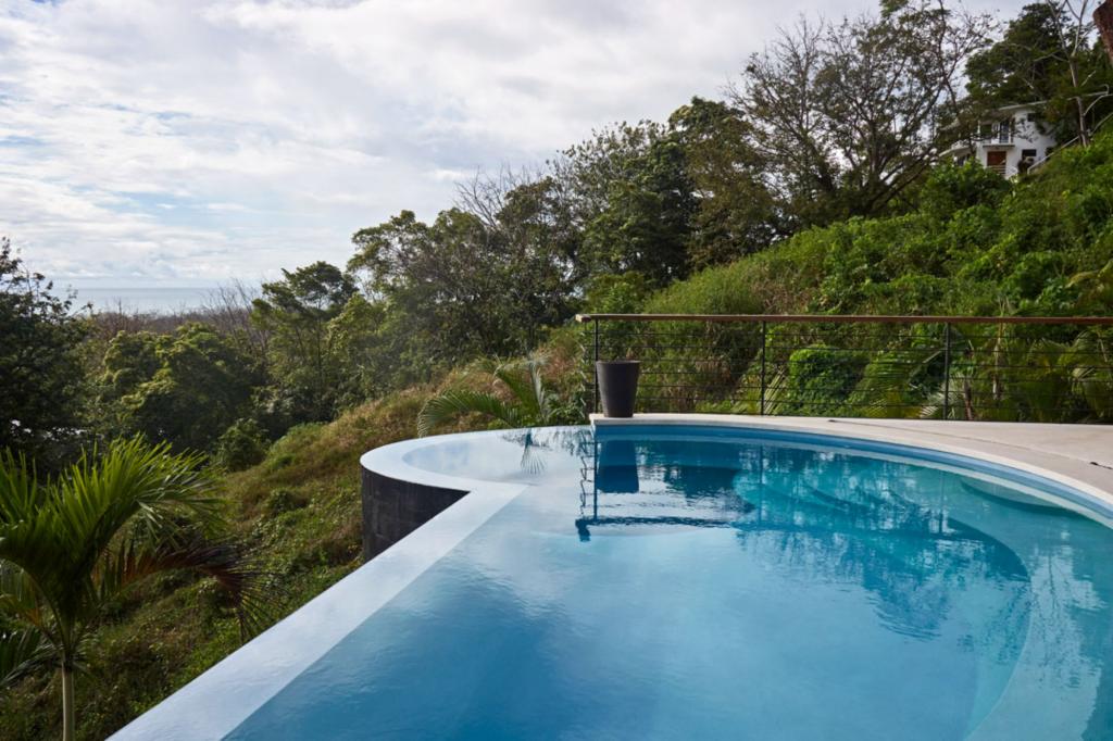 3 Baths