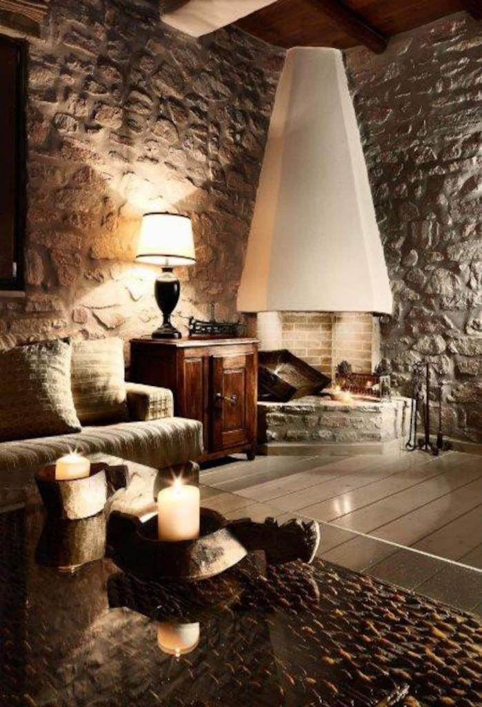 5 Baths