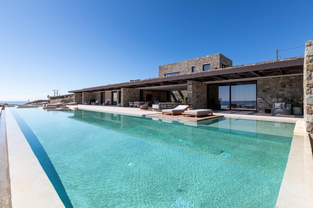 10 Bedrooms