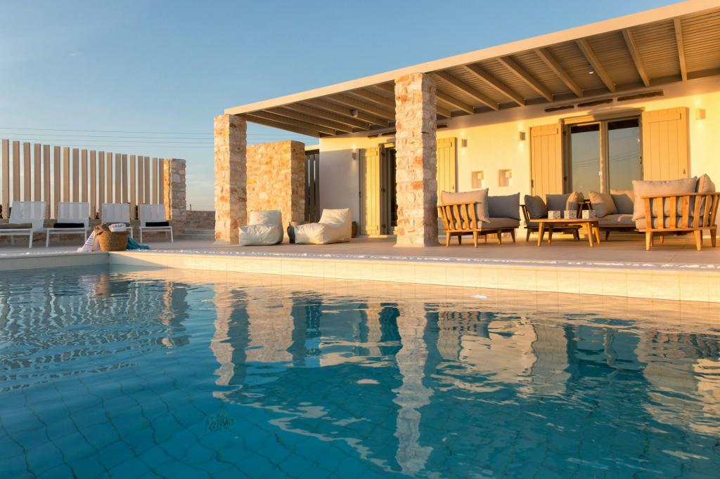1 Swimming pool