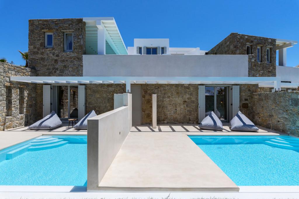 17 Baths