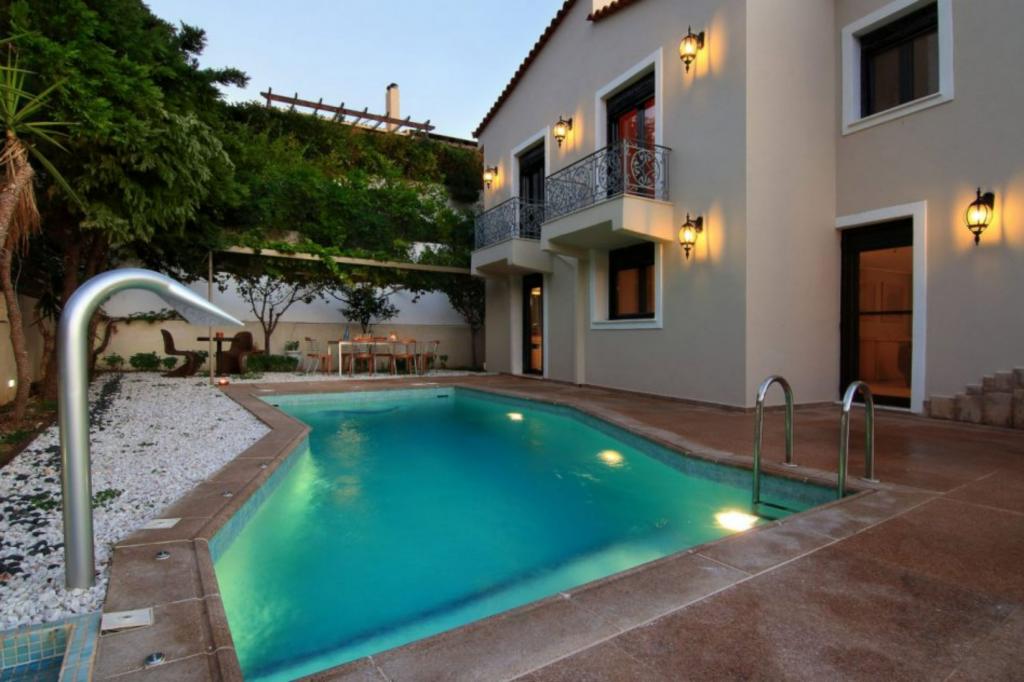5 Bedrooms