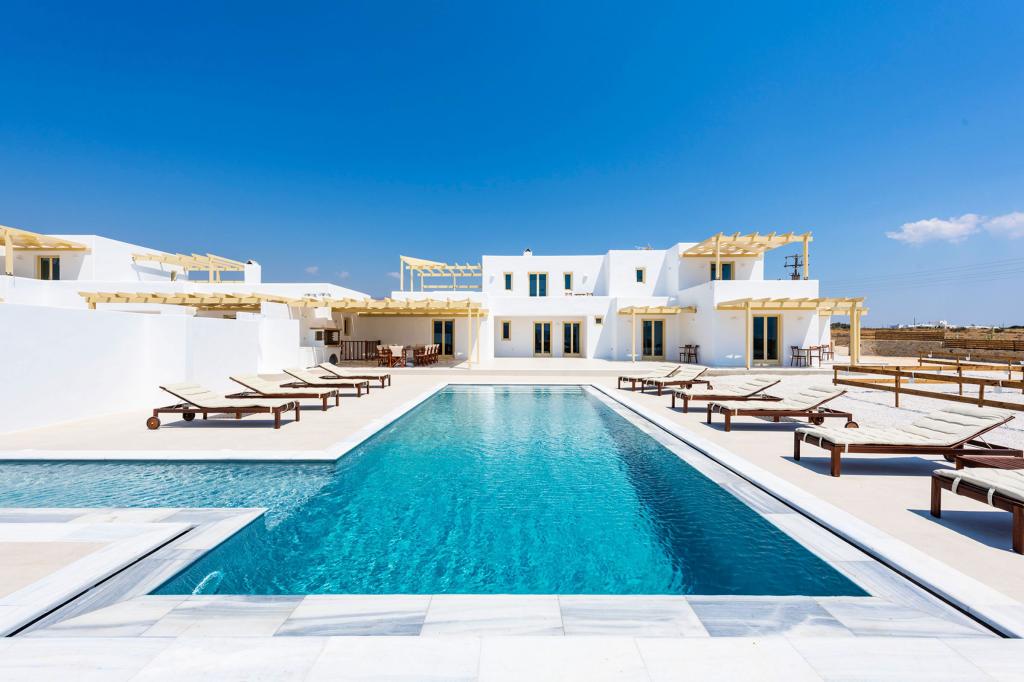 1 Swimming pool
