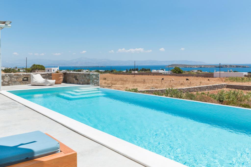 1 Swimming pool