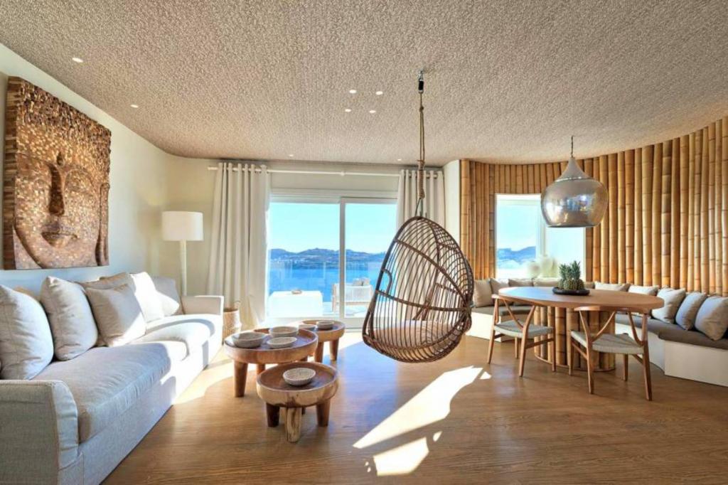 3 Bedrooms