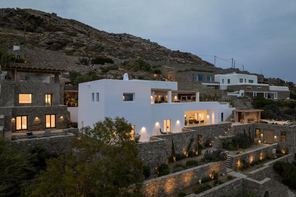 8 Bedrooms