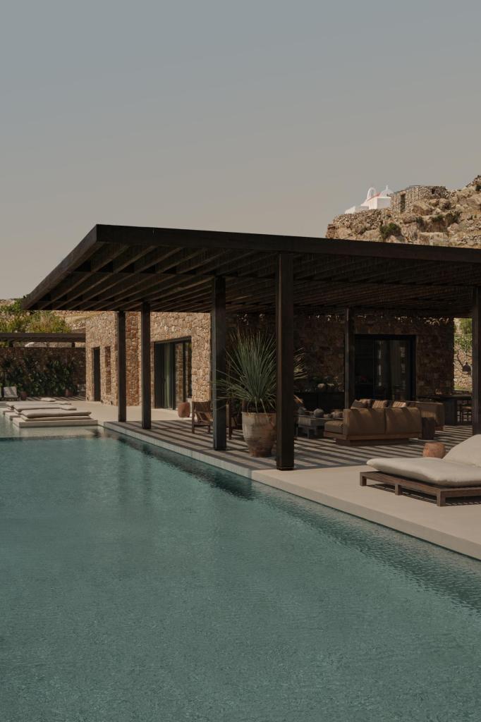 9 Bedrooms