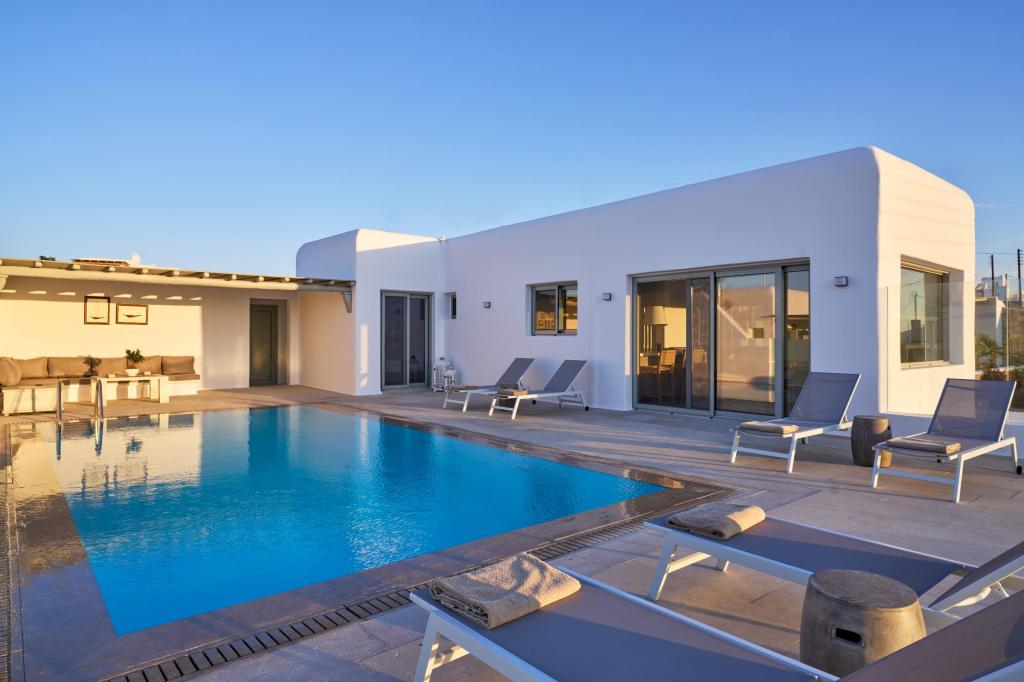 5 Bedrooms