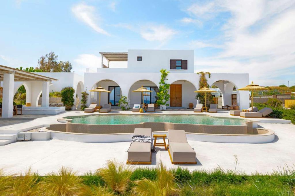 5 Bedrooms