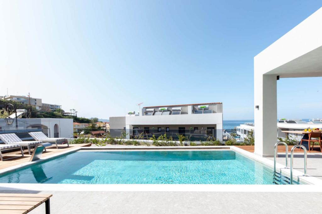 Outdoor lounge