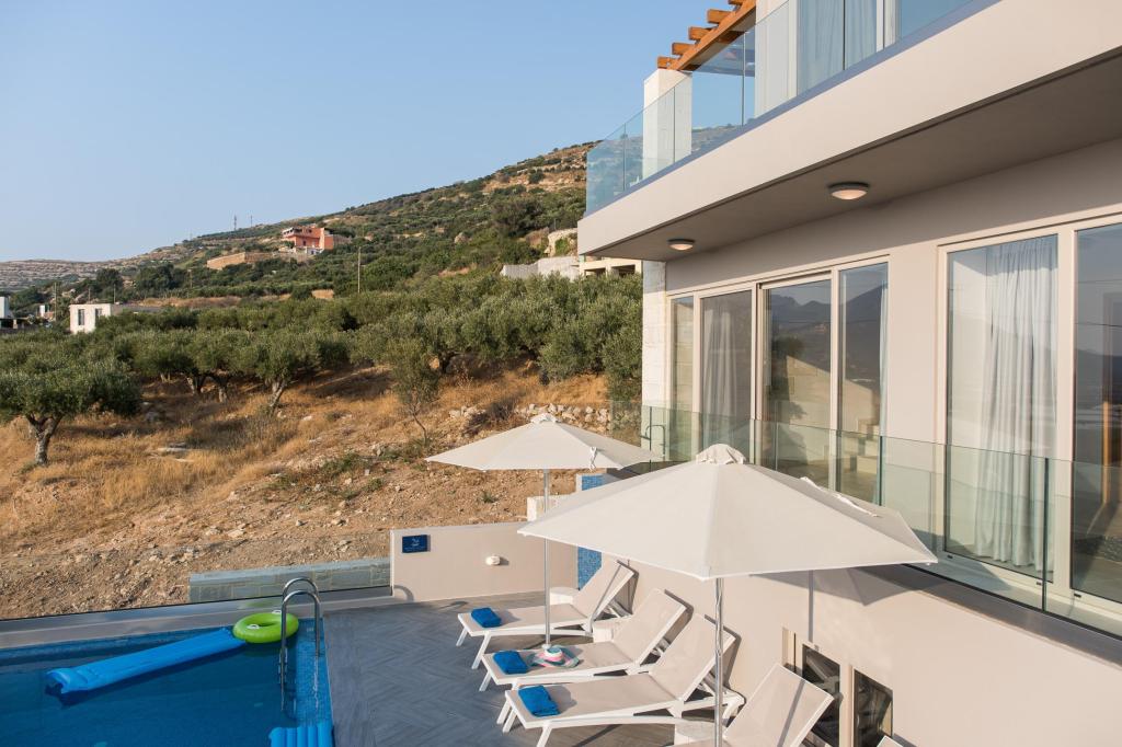 5 Bedrooms