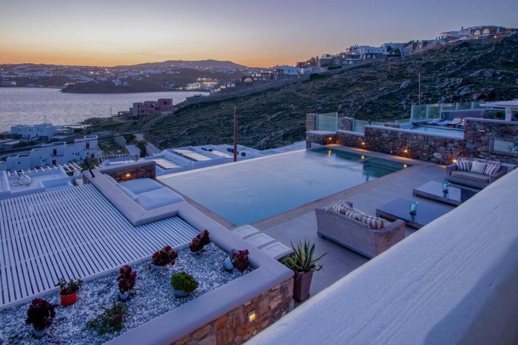 1 Swimming pool