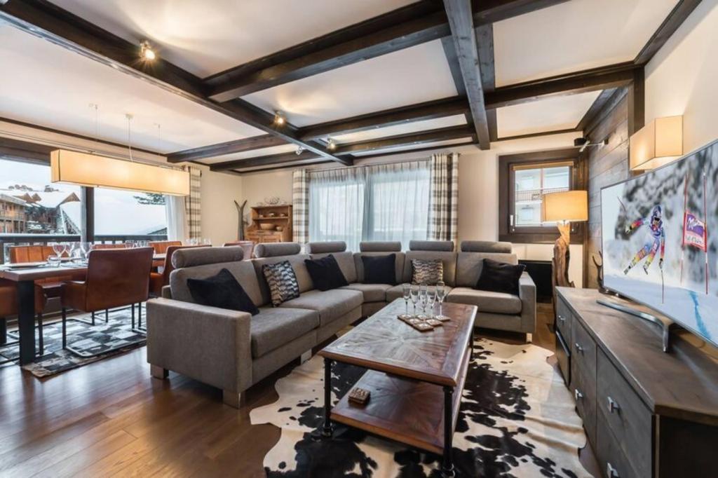 4 Bedrooms