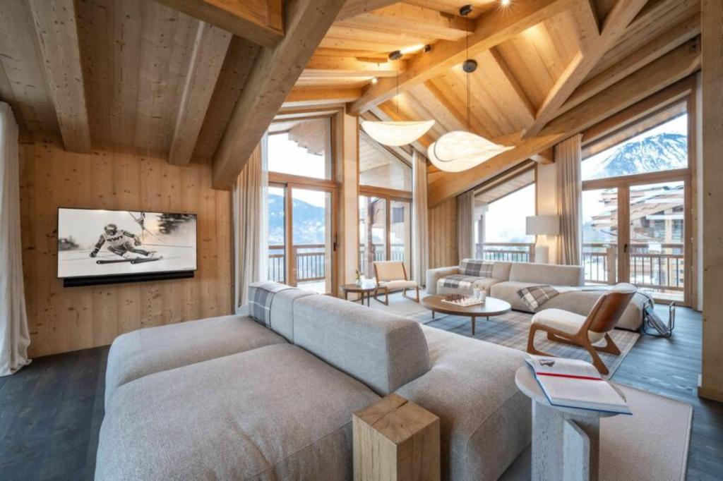 Outdoor lounge