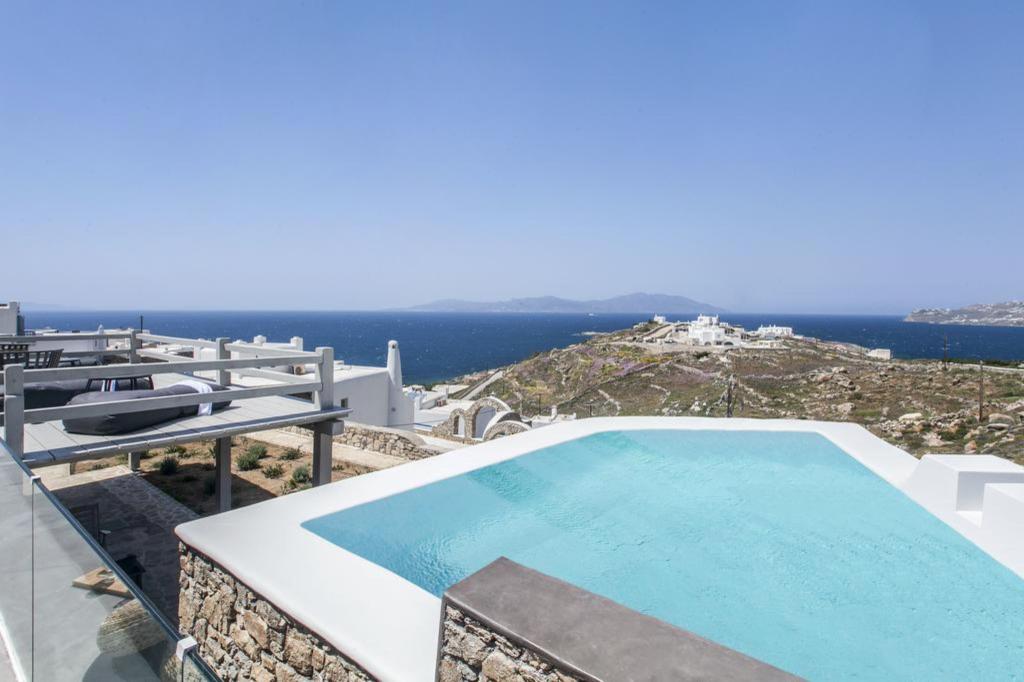 1 Swimming pool