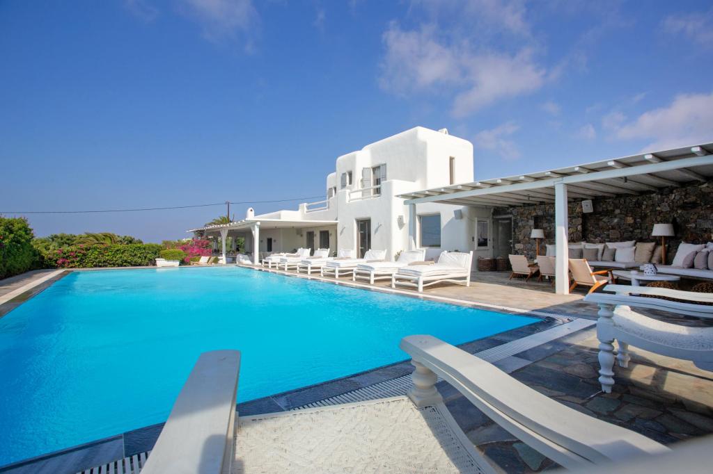 7 Bedrooms
