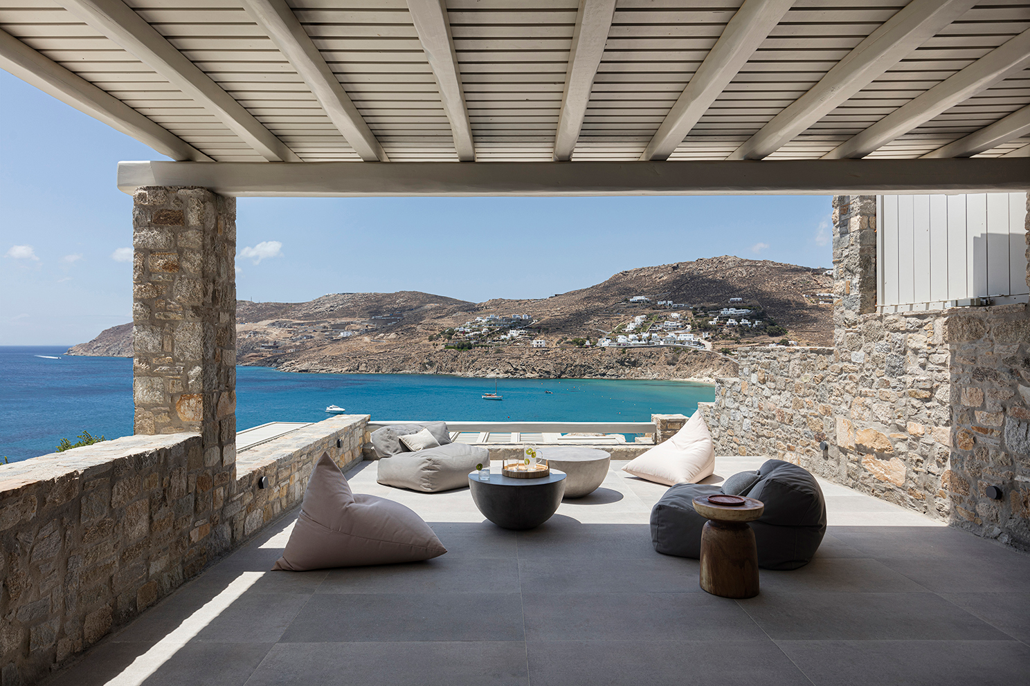 7 Baths
