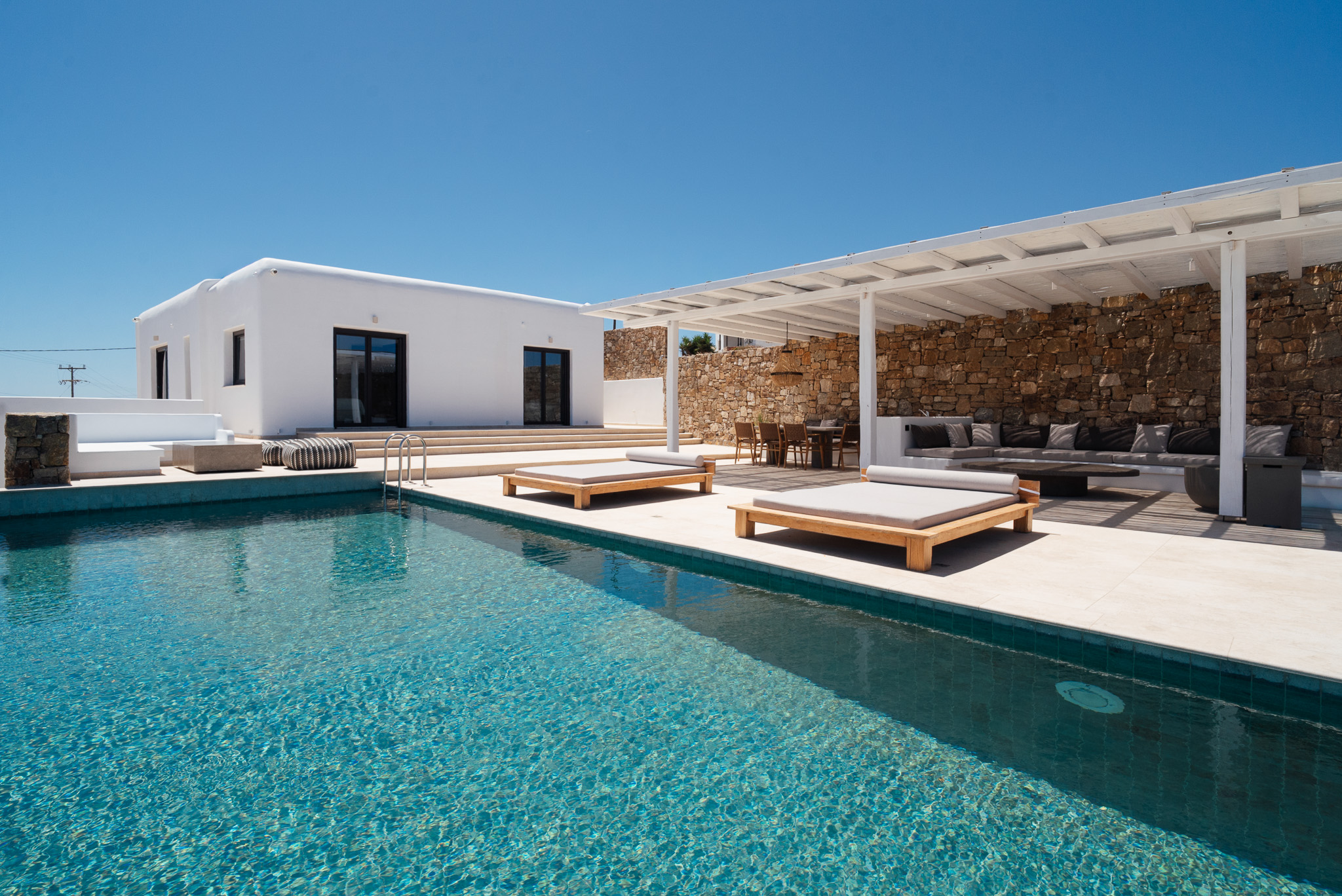 6 Bedrooms