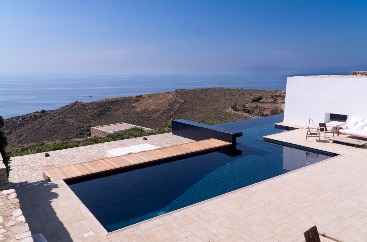 1 Swimming pool