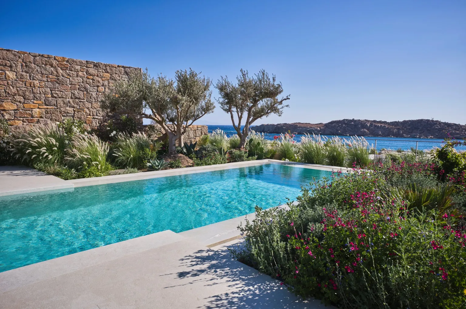 1 Swimming pool