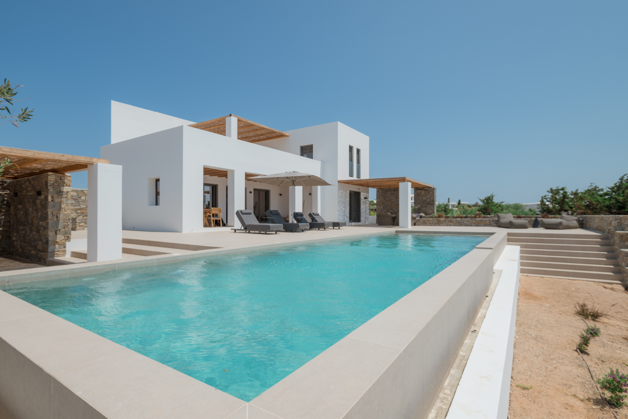 1 Swimming pool