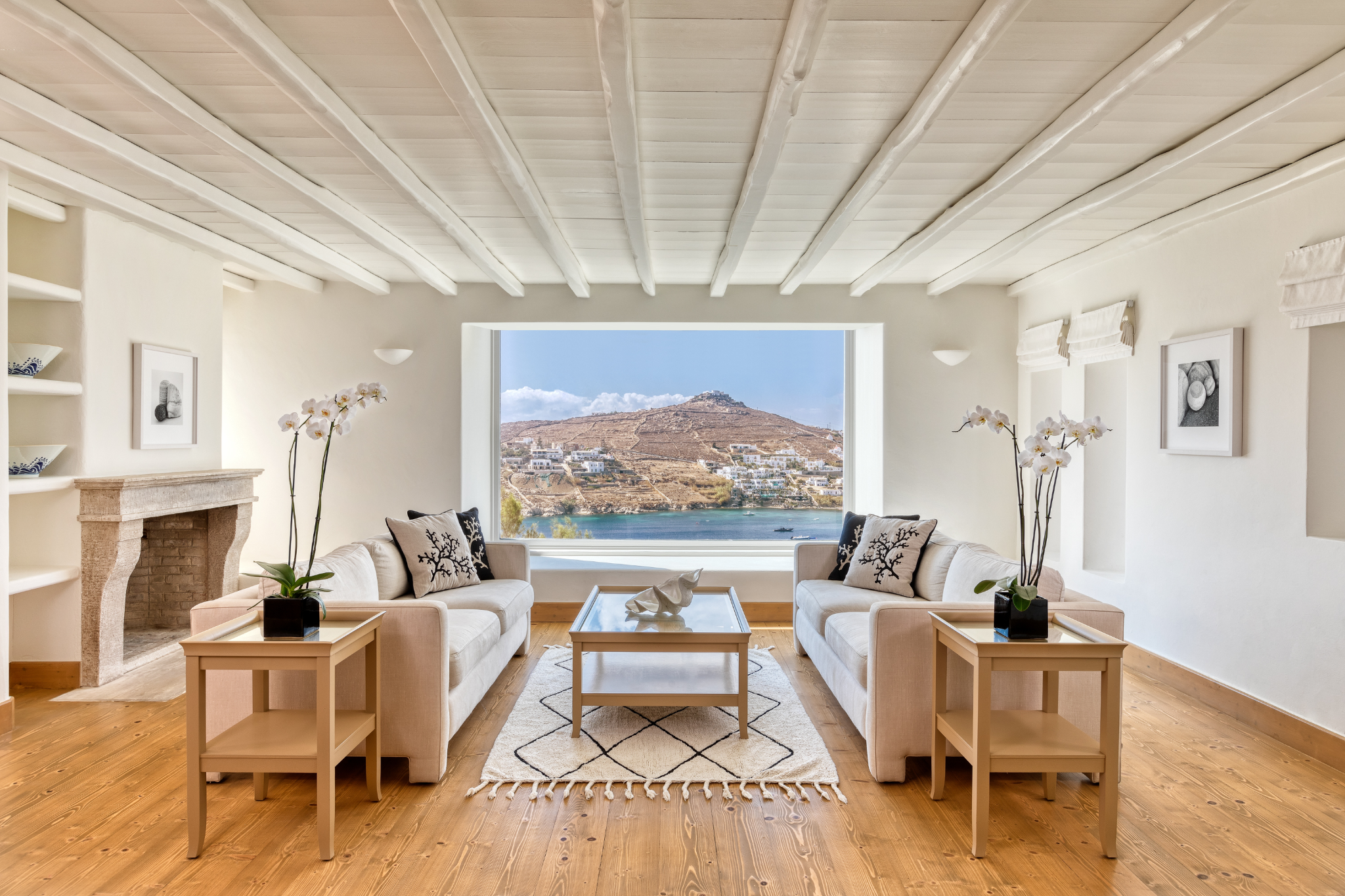 4 Bedrooms