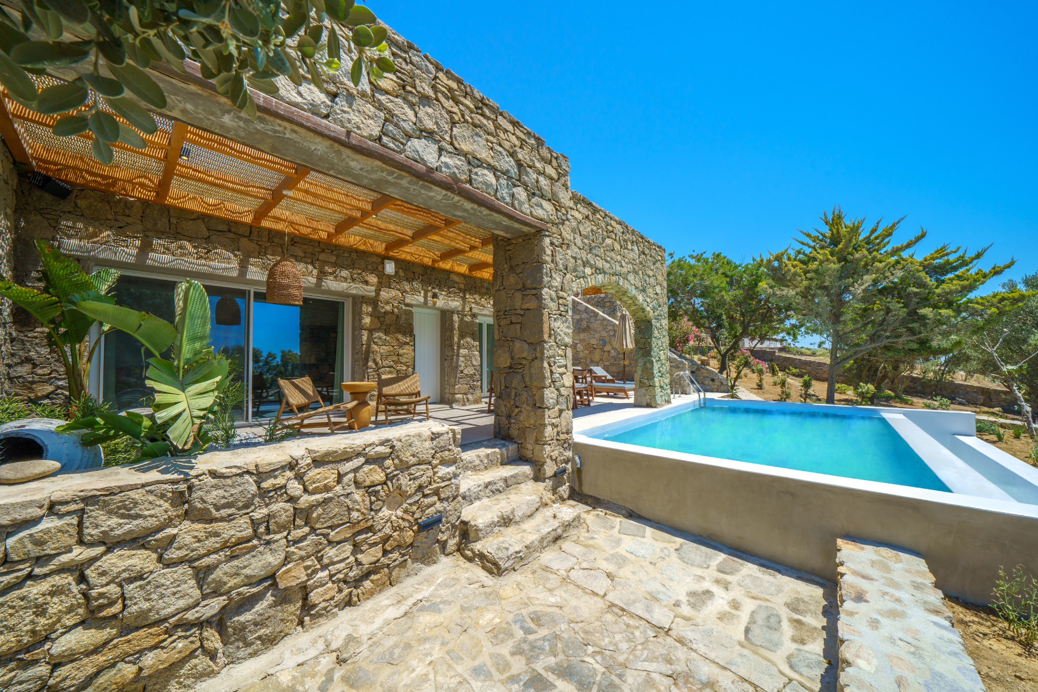1 Swimming pool
