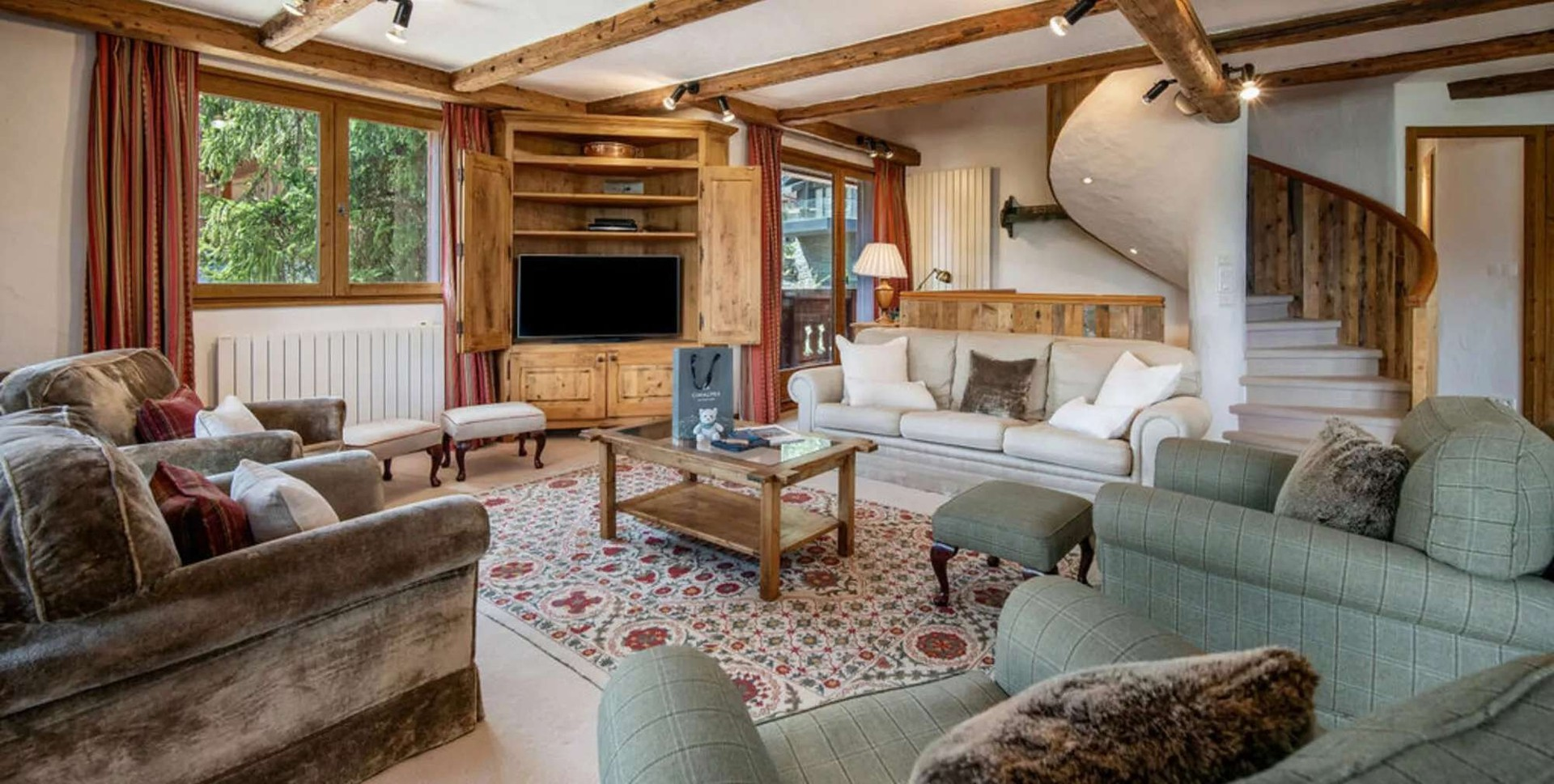 6 Bedrooms