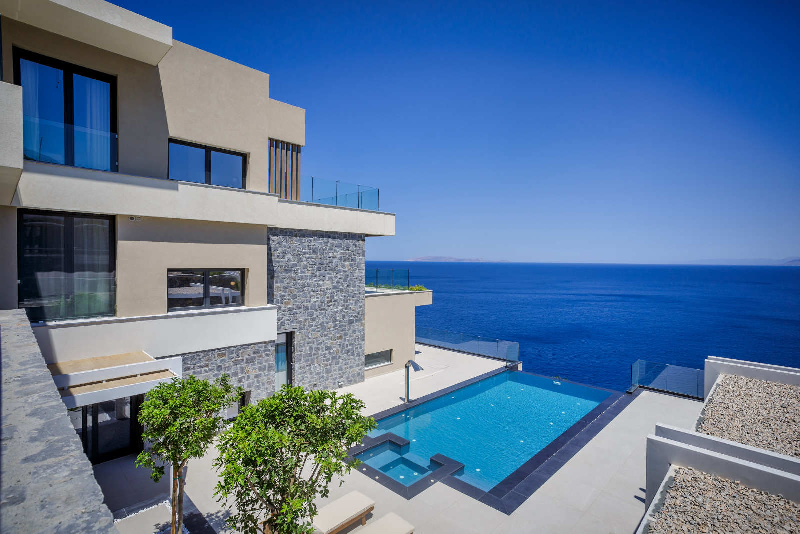 7 Bedrooms