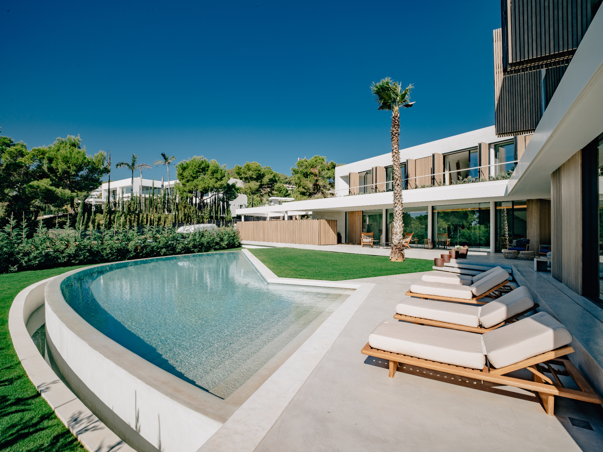 Outdoor lounge