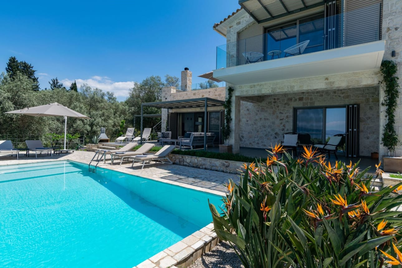 3 Baths