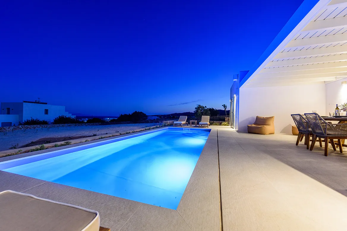 1 Swimming pool