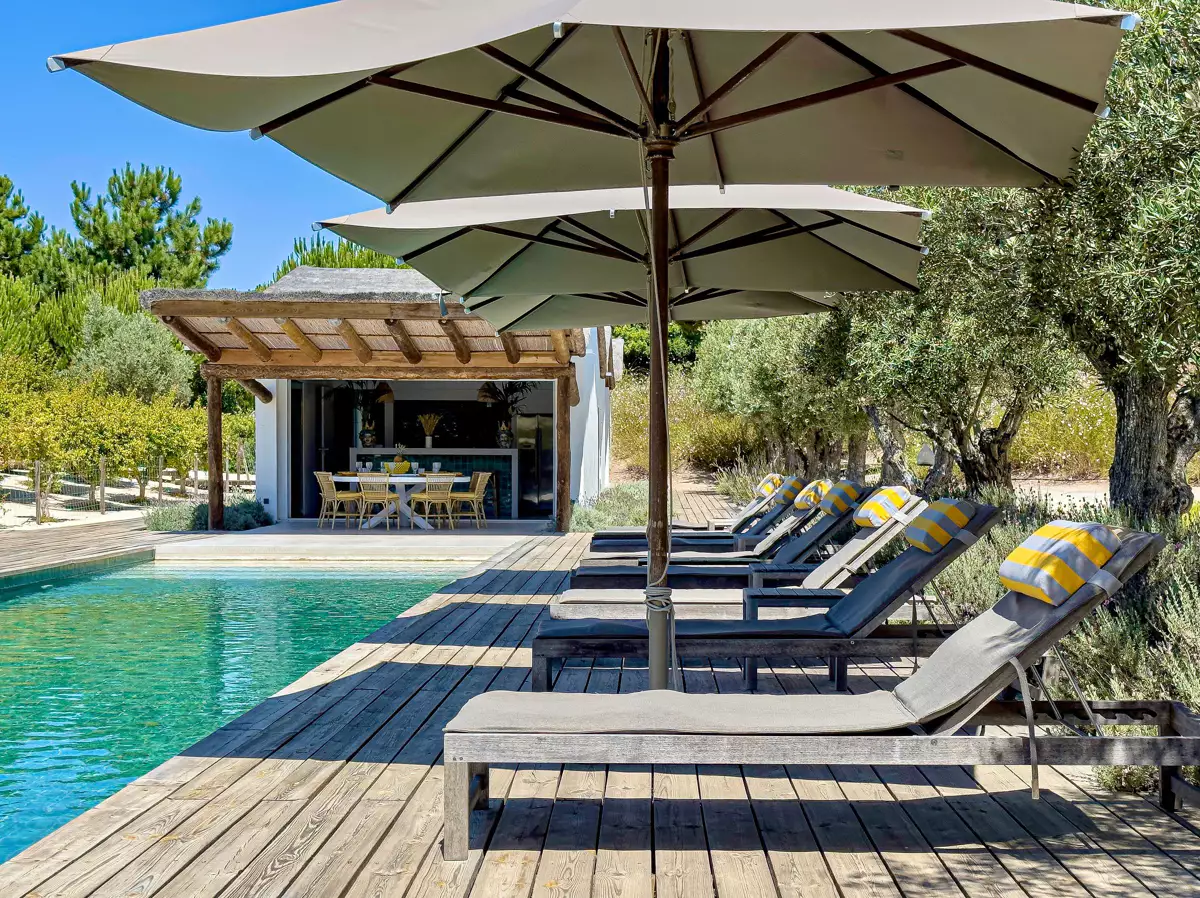 1 Swimming pool