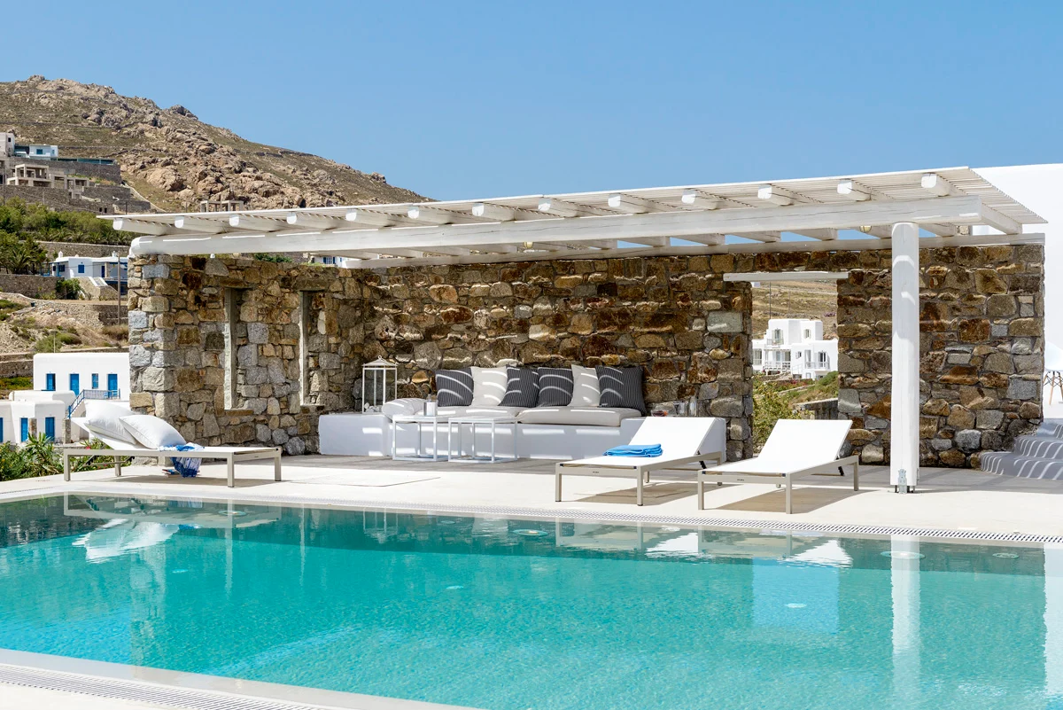 1 Swimming pool