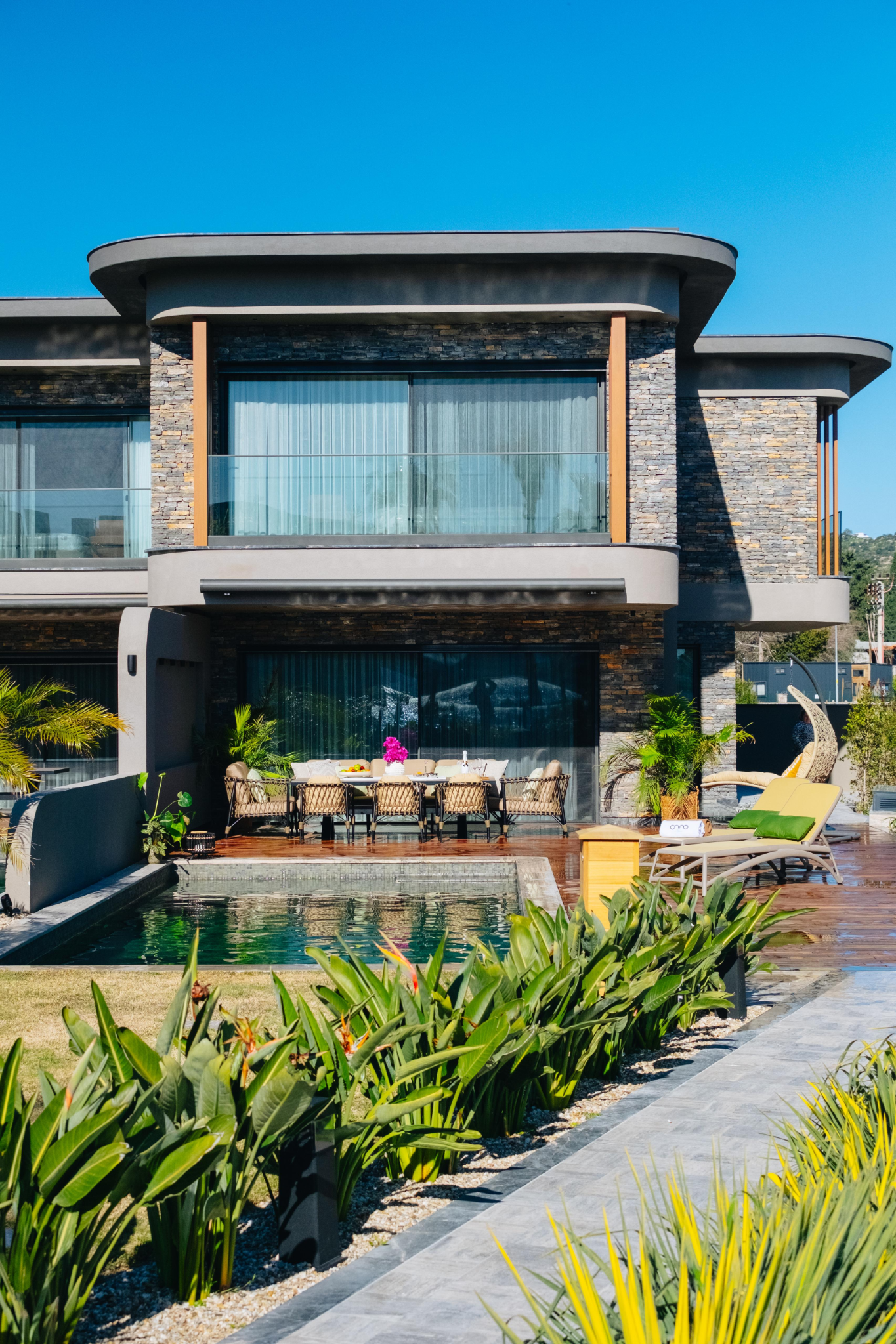 7 Bedrooms