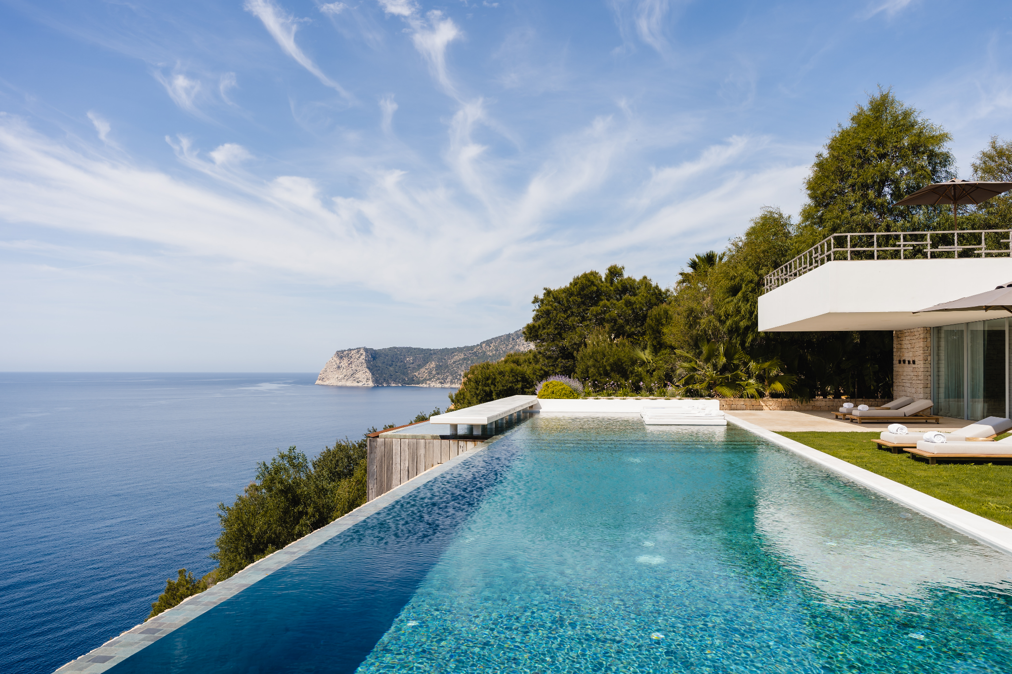 1 Swimming pool